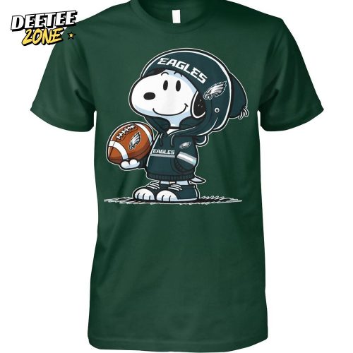 Snoopy Wears Philadelphia Eagles Tshirt