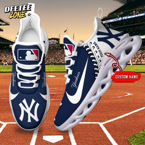 MLB New York Yankees Max Soul Shoes