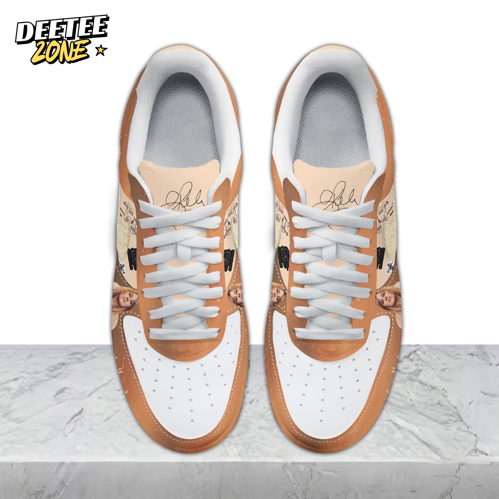 Kelly Clarkson Limited Edition Air Force 1 Sneaker Kelly Clarkson Limited Edition Air Force 1 Sneaker