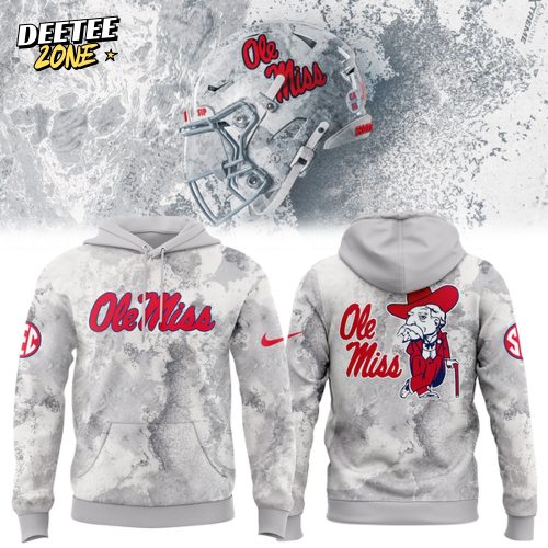 Men’s Nike Ole Miss Football x Realtree Limited Edition Hoodie